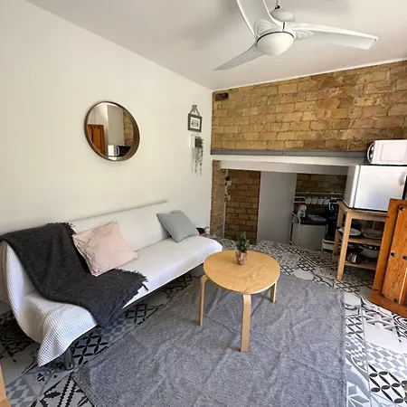 Apartamento Precioso Con A/a En Ruzafa Con Terracita Privada Y Acceso A Un Jardin, 2-3 Personas Valencia