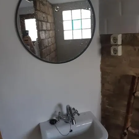 Precioso Con A/a En Ruzafa Con Terracita Privada Y Acceso A Un Jardin, 2-3 Personas Walencja